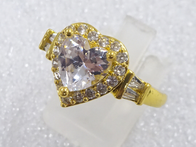 JAPANESE KIMONO / ANTIQUE CRYSTAL RING (SIZE 21)